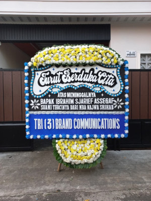 Papan Bunga Duka di Palabusa